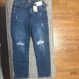 New NWT ANA Women’s High Rise Straight Leg Denim Jeans Distressed 8 Dark